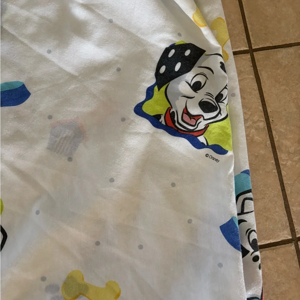 Vintage 101 Dalmatians‎ flat sheet